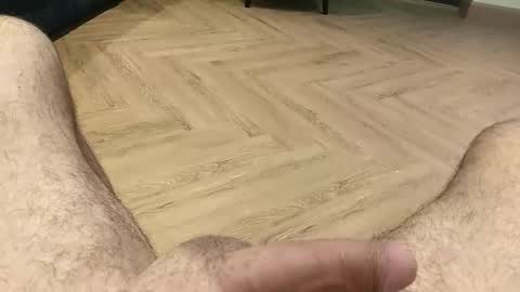 Snapshot of voyeur1391365 chatting on October 2025 05:37:02 AM voyeur1391365 online show from October 2025 05:37:02 AM