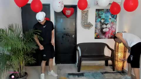 voyeurism_guys online show from September 2025 10:55:02 PM