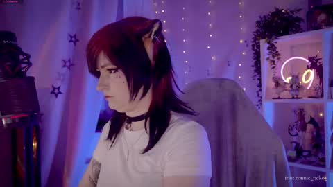 vronnier online show from September 2025 05:28:01 PM