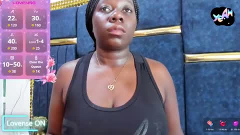 Snapshot of vskayper chatting on November 2025 08:00:01 PM skay online show from November 2025 08:00:01 PM