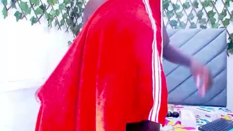 Snapshot of vskayper chatting on December 2025 07:53:02 PM skay online show from December 2025 07:53:02 PM