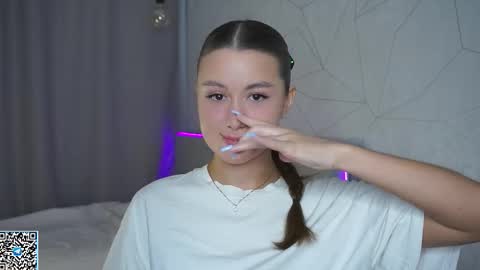 Ethal - thank you for thumb up online show from September 2025 01:42:02 AM