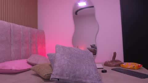 Violeta online show from April 2026 03:09:01 AM