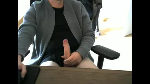 vxnny online show from September 2025 03:06:01 PM