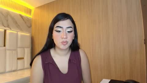 VICTORIA online show from January 2026 01:48:02 PM