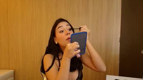 VICTORIA online show from February 2026 01:38:01 PM