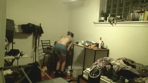 VyeletSkyes online show from November 2025 07:18:01 AM