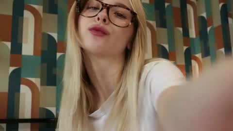 Nana online show from June 2026 06:52:02 AM