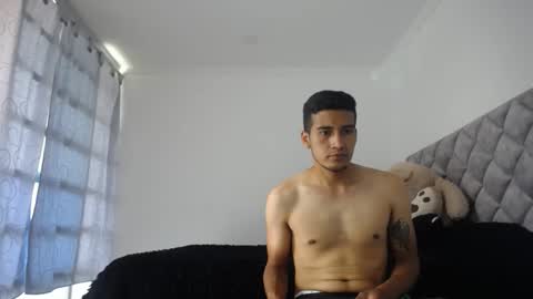 wade and antonella online show from January 2025 05:07:02 PM