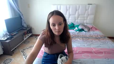 Snapshot of wade_wil chatting on August 2026 07:01:02 PM wade and antonella online show from August 2026 07:01:02 PM
