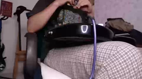 Snapshot of wake_and_bakee chatting on March 2026 01:09:02 AM John online show from March 2026 01:09:02 AM