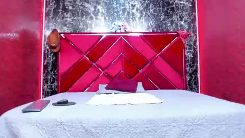 waleska   online show from June 2026 11:35:02 AM