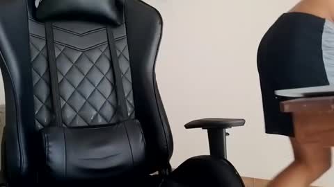 ghhhgh online show from September 2025 08:48:02 AM