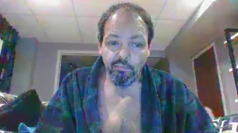 Snapshot of walker033 chatting on November 2025 06:57:01 AM walker033 online show from November 2025 06:57:01 AM