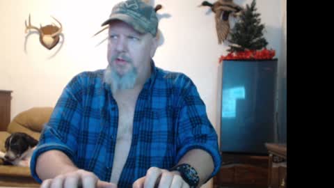 Snapshot of walkingbird chatting on December 2024 09:36:02 PM walkingbird online show from December 2024 09:36:02 PM