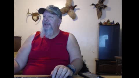 Snapshot of walkingbird chatting on October 2025 10:50:01 PM walkingbird online show from October 2025 10:50:01 PM