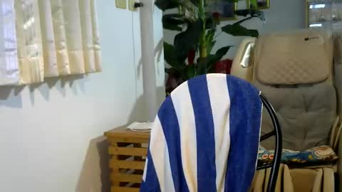 walleja online show from September 2025 12:43:02 PM