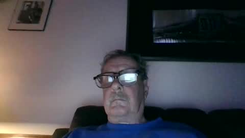 Snapshot of wally813 chatting on January 2025 06:20:02 AM wally online show from January 2025 06:20:02 AM