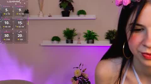 Snapshot of wander_waves chatting on October 2025 09:38:01 PM Wanda online show from October 2025 09:38:01 PM