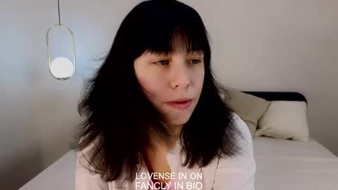 Snapshot of wanettabal chatting on November 2025 10:27:01 AM Betti online show from November 2025 10:27:01 AM