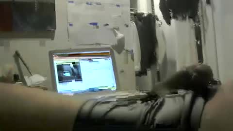 Snapshot of wanksesh chatting on December 2024 04:19:01 PM Kori online show from December 2024 04:19:01 PM