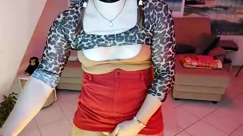 Emilia inst  online show from January 2025 01:42:02 AM