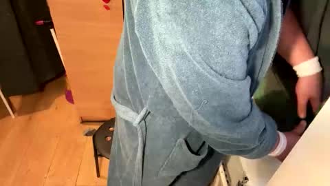 Snapshot of wanted10110 chatting on October 2025 09:08:01 AM wanted10110 online show from October 2025 09:08:01 AM