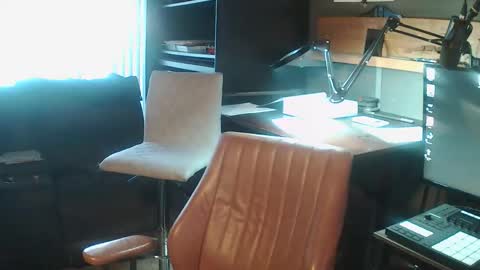 inittogetitin online show from February 2026 05:00:02 PM