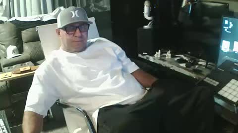 inittogetitin online show from May 2026 09:17:02 AM