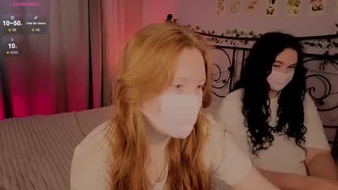 lira and flo online show from February 2026 07:13:02 AM