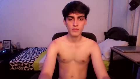Snapshot of warrenblushfire chatting on October 2025 05:41:02 AM W A R R E N B L U S H F I R E online show from October 2025 05:41:02 AM