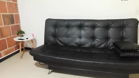 Snapshot of warrenkener chatting on March 2026 01:54:01 AM Warren Kener online show from March 2026 01:54:01 AM