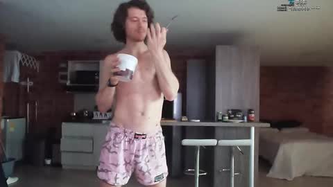 Snapshot of warrenkener chatting on March 2026 10:15:02 PM Warren Kener online show from March 2026 10:15:02 PM