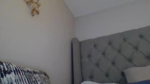 wasiancutie online show from April 2026 10:26:02 PM