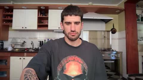 Snapshot of wat___sapbody chatting on October 2025 06:42:01 PM wearetwo online show from October 2025 06:42:01 PM