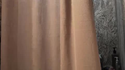 Snapshot of watcher950585 chatting on February 2026 05:05:02 PM Daddy online show from February 2026 05:05:02 PM