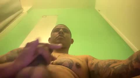 Snapshot of watchmeonmycam chatting on February 2025 11:22:01 AM watchmeonmycam online show from February 2025 11:22:01 AM