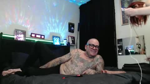 Snapshot of watchusworship chatting on January 2026 09:14:02 AM Steven Cider Cienna Minne online show from January 2026 09:14:02 AM