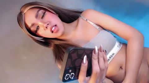 Isla Fox online show from September 2025 05:21:01 AM