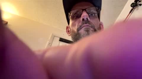 Mike Hunt online show from May 2026 01:22:02 AM