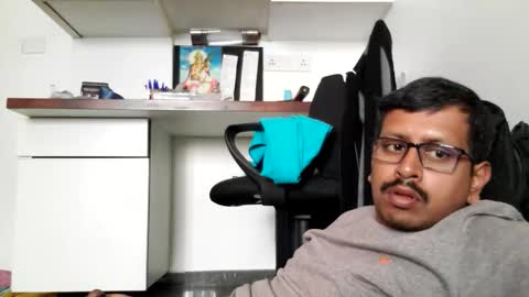 sexyguy online show from February 2026 10:08:02 AM