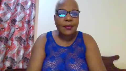 weaverbird25 online show from February 2026 08:36:01 PM