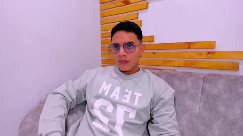 Snapshot of web_gammer_ chatting on September 2025 07:30:02 PM Jhonny Dick his neighbors. online show from September 2025 07:30:02 PM