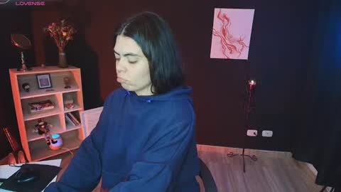 Snapshot of wednesdayfriday chatting on December 2024 10:30:02 PM Wednesday Please help me to reach 111 thumbs up online show from December 2024 10:30:02 PM