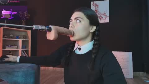 Snapshot of wednesdayfriday chatting on February 2025 04:20:02 PM Wednesday Please help me to reach 111 thumbs up online show from February 2025 04:20:02 PM