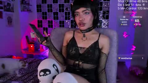 Snapshot of weed420moni chatting on September 2025 09:09:01 AM weed420moni online show from September 2025 09:09:01 AM