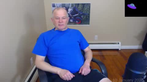 Snapshot of weird_chris chatting on January 2026 09:41:01 PM Chris online show from January 2026 09:41:01 PM