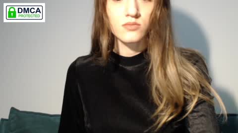 Snapshot of weltmilen chatting on December 2024 07:32:02 PM Milena online show from December 2024 07:32:02 PM