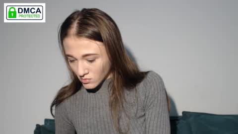 Snapshot of weltmilen chatting on December 2025 09:42:01 PM Milena online show from December 2025 09:42:01 PM