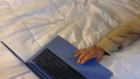 Snapshot of weluvwoman84 chatting on March 2026 11:16:01 AM RiZZA and MiKE online show from March 2026 11:16:01 AM